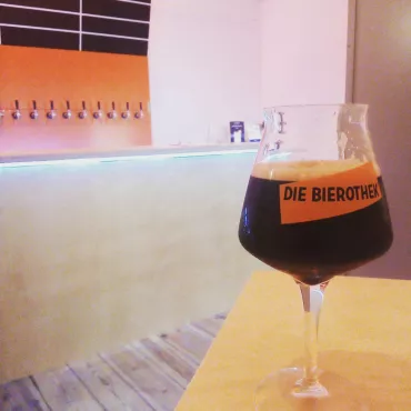 Product Black Cel Ona